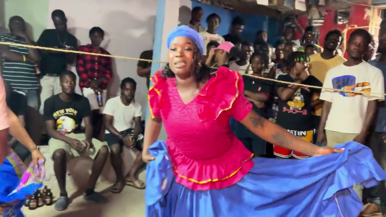 SEREMONI VODOU KAY OUGAN TILÒ 