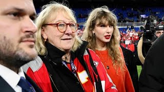 Taylor Swift and Donna Kelce were stealthily matching at Chiefs playoff game: ‘A really sweet ...