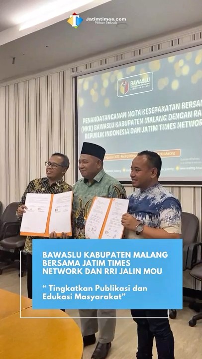 The Malang Regency Election Supervisory Agency (Bawaslu) officially signed an MoU with the East J...