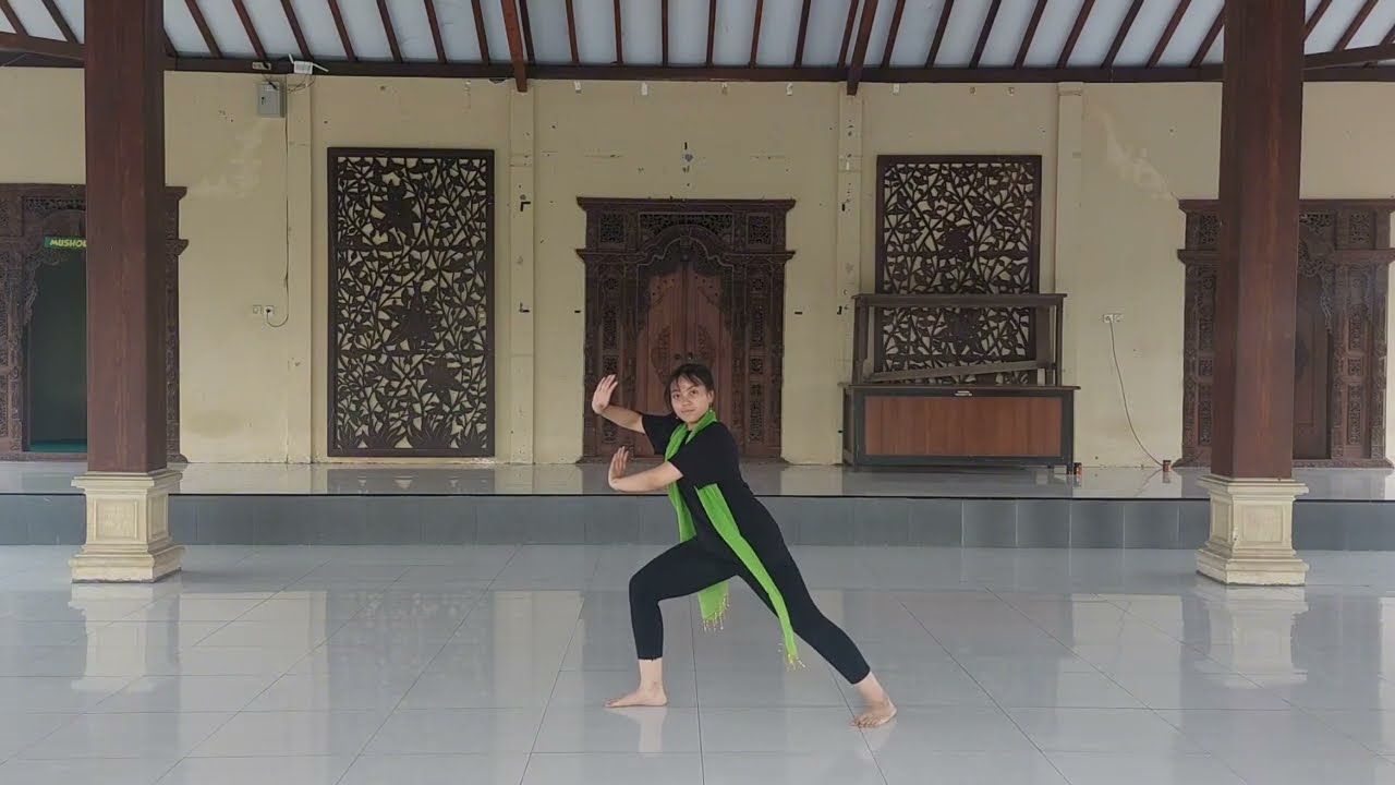 PORTOFOLIO TARI 2024 | ISI YOGYAKARTA SURAKARTA