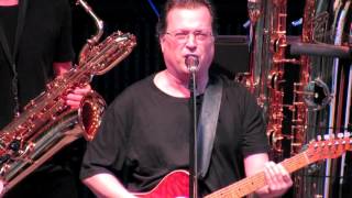 View Violent Femmes Perform Blister In The Sun and American Music Live