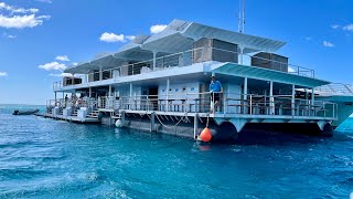 Lady Musgrave HQ pontoon. Queensland. Australia