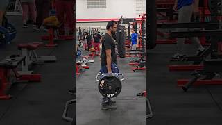 Deadlifting 4 Plates 405Lbs