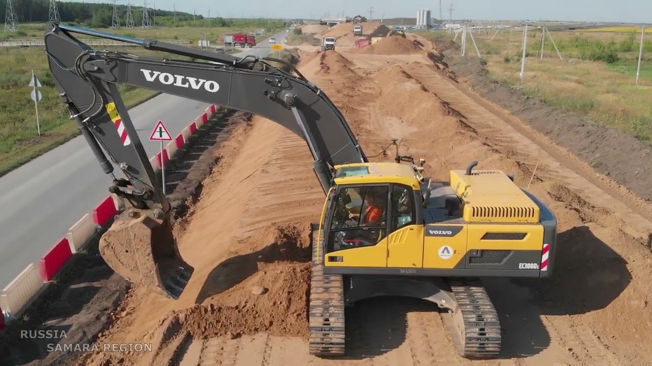 Эстакада в районе строительства моста через Волгу / с. Ягодное / август ...