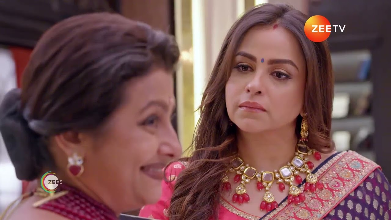 Kumkum Bhagya | Will Smita know what Bua Maa is talking about?