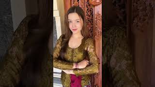 Kalian Cewe Bali Ga?