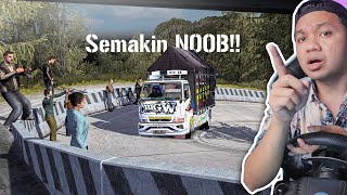 Narrowing of the road at Sitinjau Lauik...