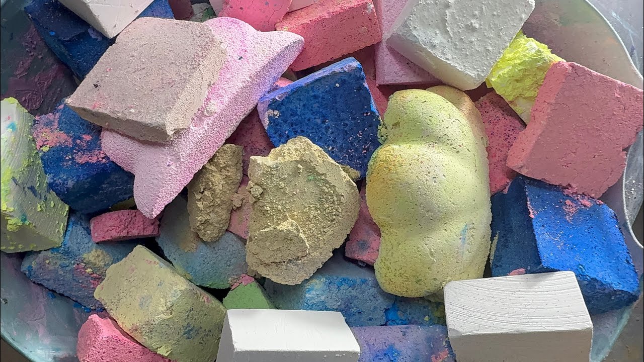 Overflowing Colourful Reforms bucket💕💕