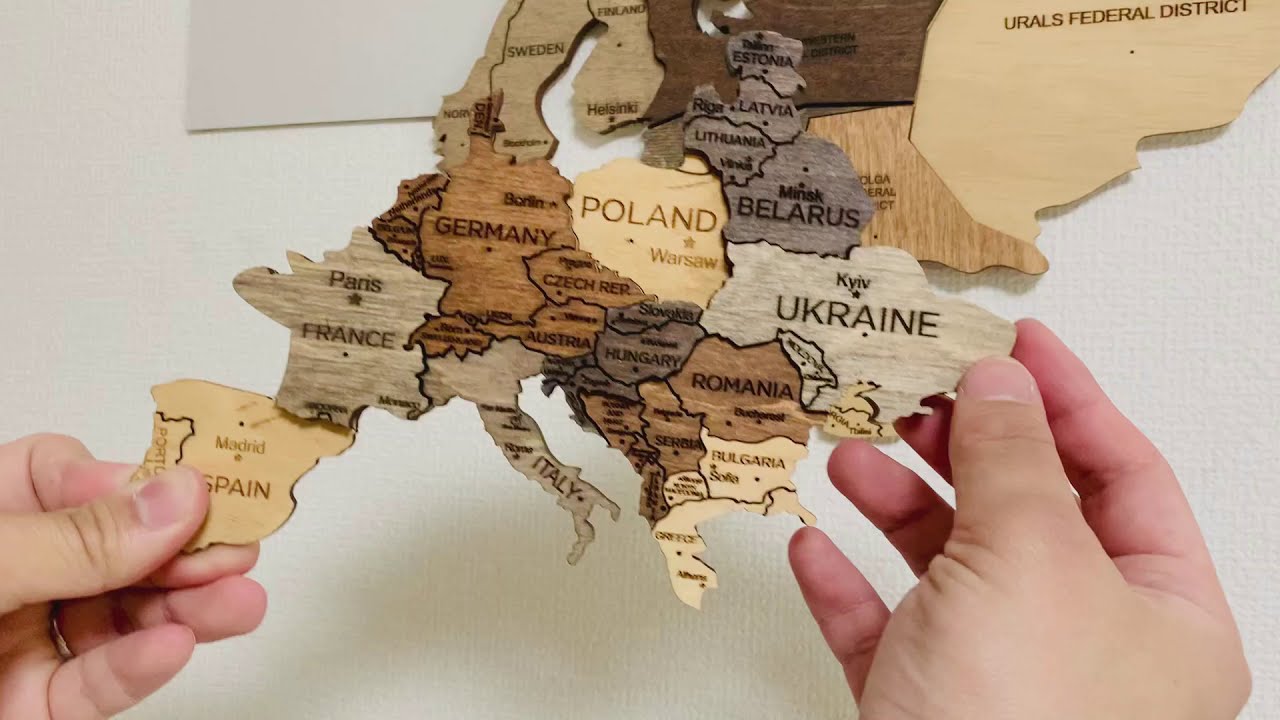 壁紙には ひっつき虫 Enjoy The Wood 日本公式サイト 壁掛け木製世界地図 通販