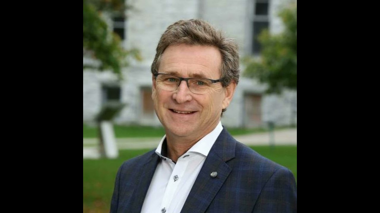 E150 Hugh MacDonald on Surgeons as Lifelong Learners and Adopting New Techniques