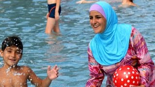 German minister proposes partial burqa ban