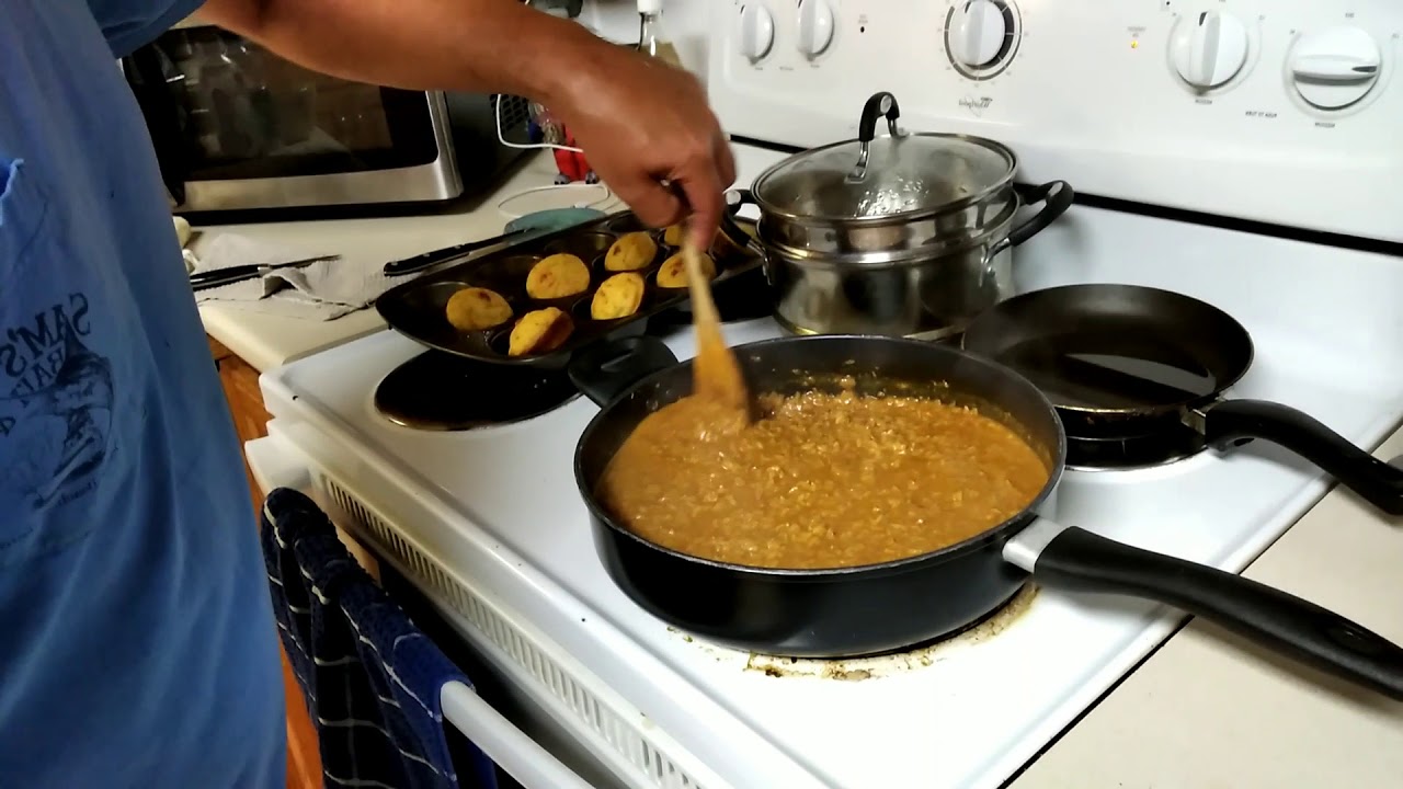 How to make vegetarian hamburger helper cheese taco, part II - YouTube