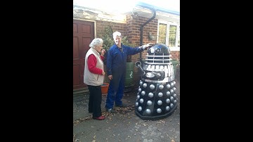 Amazing craftsman builds Doctor Who DALEK at home