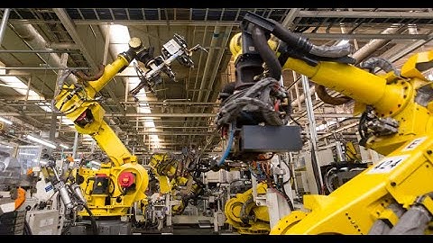 Car Building Robots Production - Car Production Line Plant