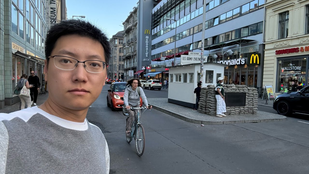 在東柏林見證共產主義的崩潰！在查理檢查站吃肯德基，我的德國之行第一站