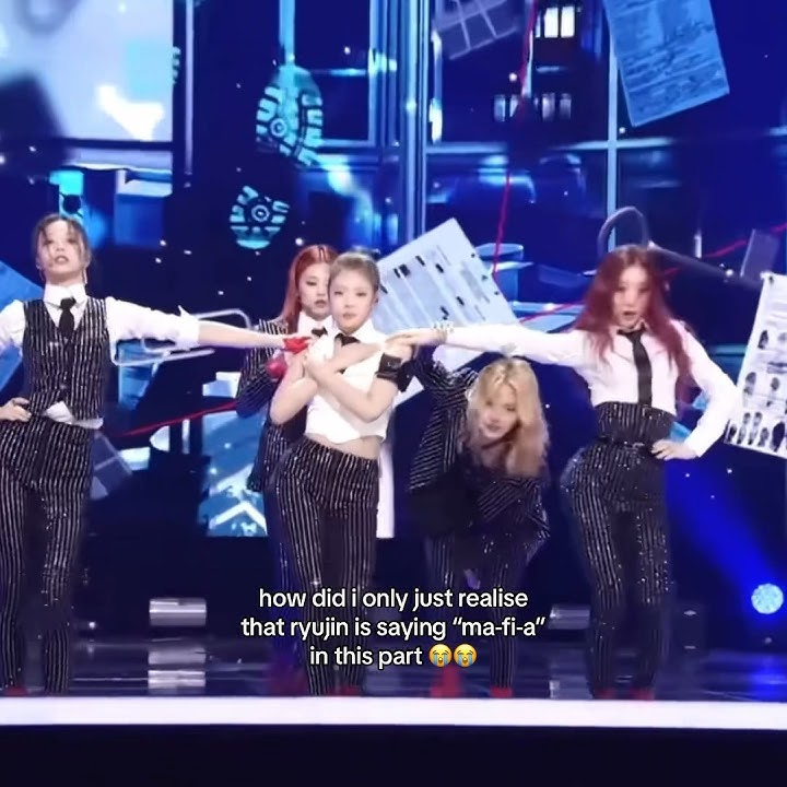 don’t tell me i’m the only one 😭 #ryujin #ryujinitzy #itzy #kpop