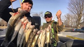 How To Jig For Walleye In The Saginaw River, St.Clair River, And Detroit River!