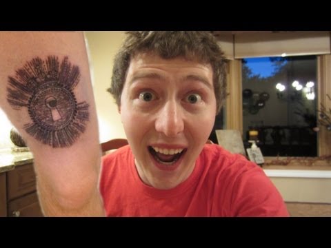 GETTING A FALL OUT BOY TATTOO!!!!!