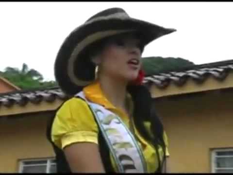 HORSE HUMPING RIDER FALLS - YouTube