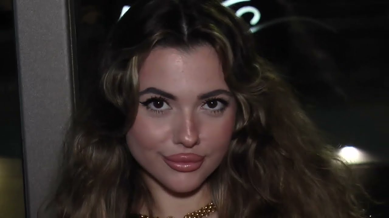 Άρτεμις στο Massagio Hammam: Η Μαγεία της Μόδας Μέσα από Χρώματα και Υφάσματα