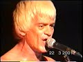 Capture de la vidéo Dee Dee Ramone - Tunnel Milano - 22.3.01 Ii