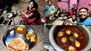 बायकोने बनवला अंड्याचा रस्सा 🥰 | आईने बनवल्या जेवणात पुऱ्या | S For Satish | Ambavali (Kokan)