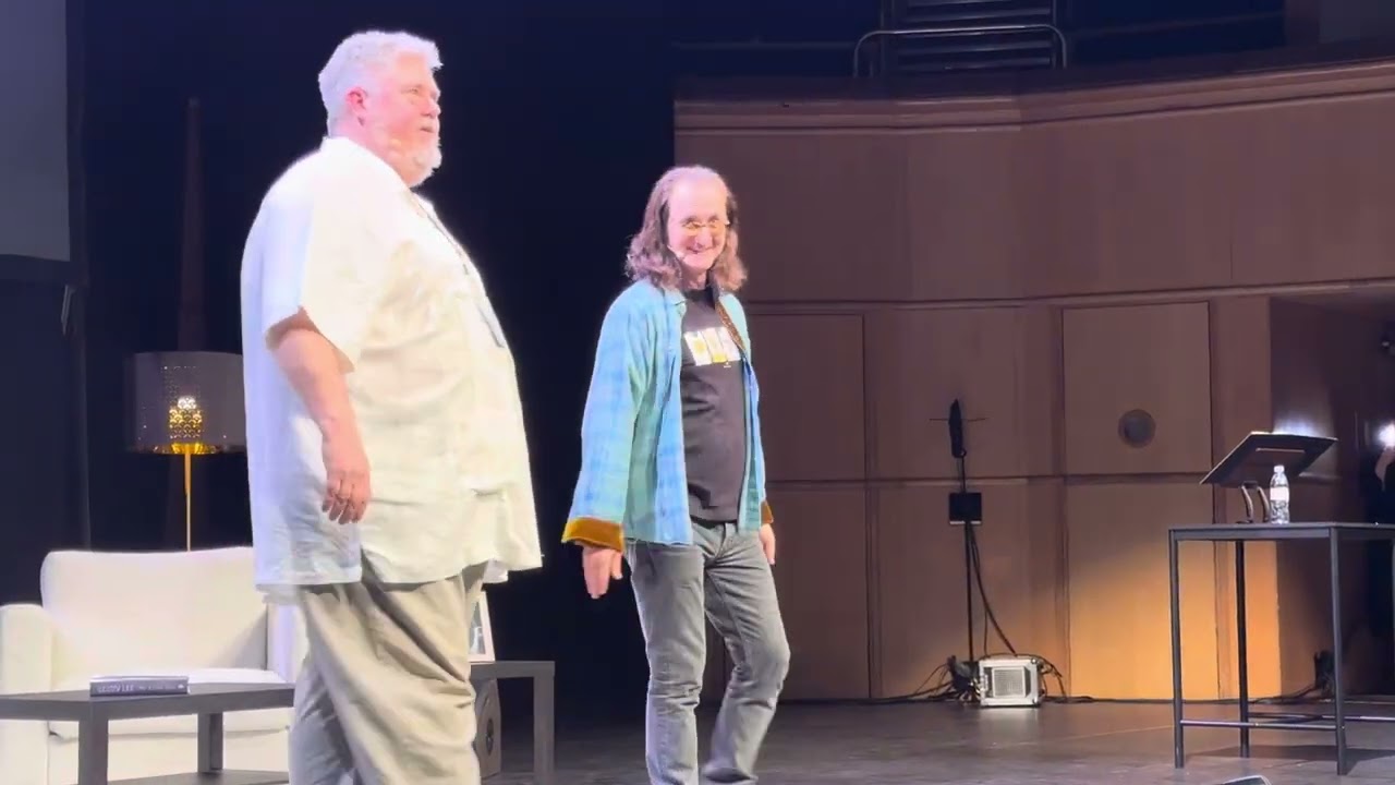 Geddy Lee touched by the new Glaswegian Chorus rendition of “Closer To The Heart” at RCH in Glasgow.