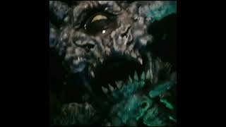 LOS SECRETOS DEL NECRONOMICÓN El horror de Dunwich, episodio clip  #horrormovie 📽️🕸️