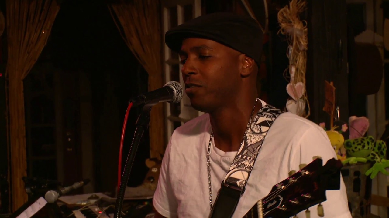 The Bad Mama Jammas live at Kulaks Woodshed.