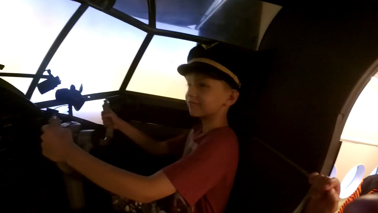 Авиакатастрофа за штурвалом. Ан2 взлёт из кабины. АН 2 кабина авиасимулятор. Ребенок за штурвалом 1994. Ребенок за штурвалом катастрофа.