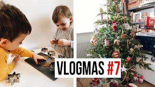 ГОТОВИМ ИМБИРНОЕ ПЕЧЕНЬЕ И СТАВИМ ЕЛКУ | VLOGMAS #7