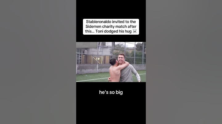 Stableronaldo invited to the Sidemen charity match after this… Tobi dodged his hug ☠️