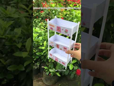 Video Làm kệ 3 tầng gấu dâu bằng giấy tập ô li học sinh #shorts #review #sángtạothủcông - youtube