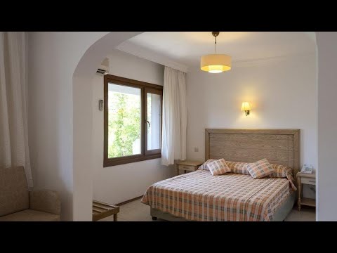 Assos Eden Beach