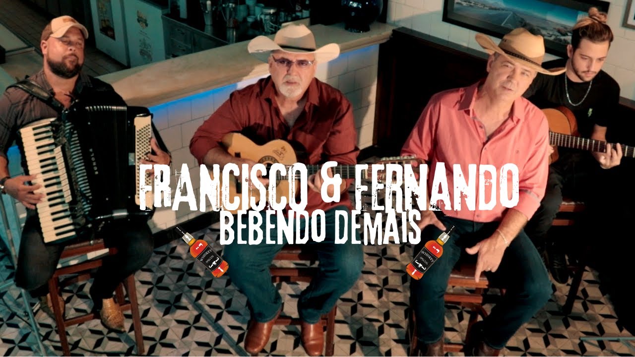Francisco e Fernando Bebendo Demais