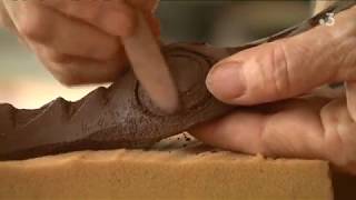 A sculpture workshop between land and sea