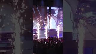 Tini - Intro + 22 (Espana tour 2023 Barcelona) Palau Sant Jordi