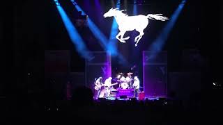 Neil Young & Crazy Horse, Loosing End