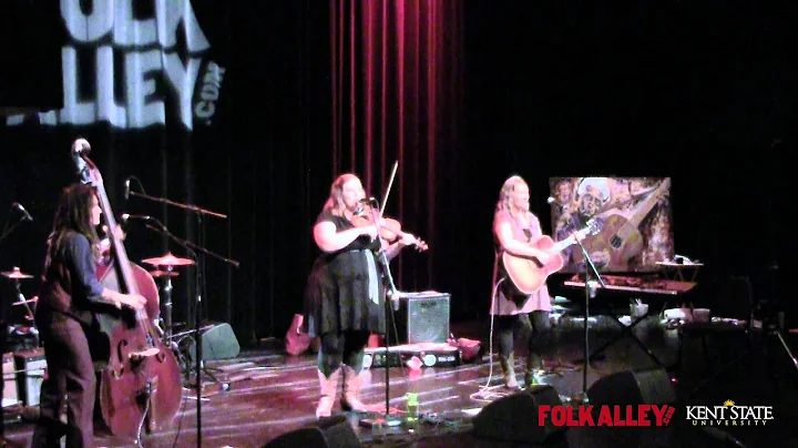 Folk Alley Live Recording - The Carper Family (Fay...