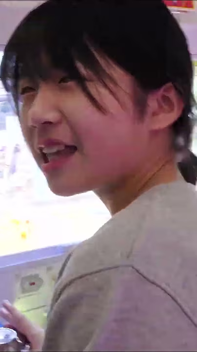 【☝️つづきは本編へ】1/100個目です😂 #れのれらtv #クレーンゲーム #万代  #shorts