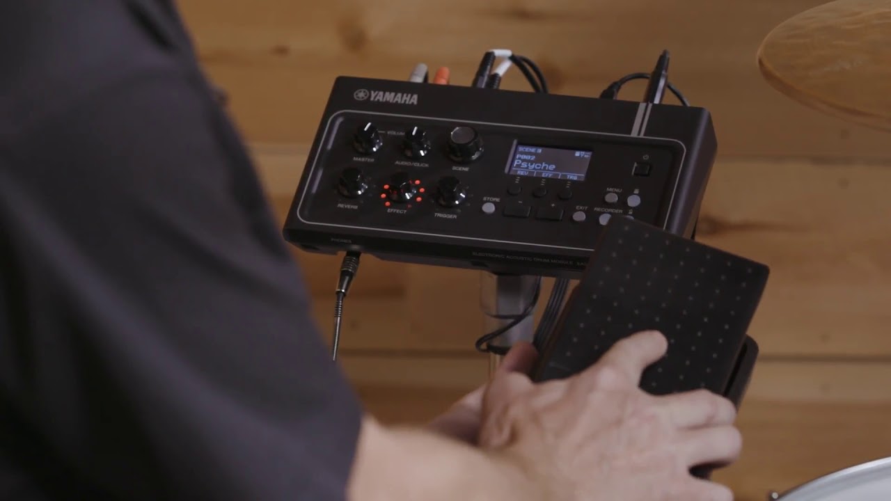 Yamaha EAD10 Using Footswitches