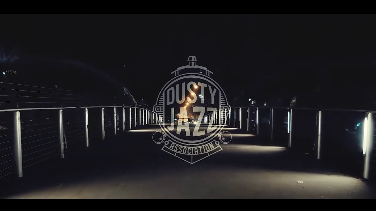 DUSTY JAZZ: Lindy Hop , Charleston e Jazz Roots a Torino.