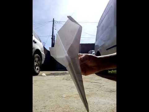 Como fazer avião de papel que voa muito parou no telhado ...