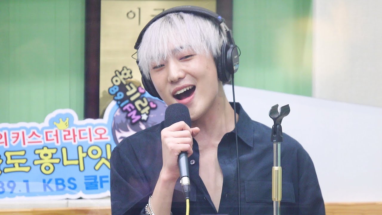 170821 WINNER 강승윤 노래방 LIVE '김동률 - 감사' 4K 직캠 @홍키라 4K Fancam by -wA-