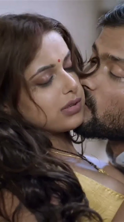 Hot Kissing 💋#viral #trending #romance #kissing #ytshorts #kissing_status