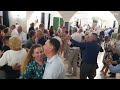 STOI GRUSZA W POLU a na parkiecie wśród gości tancerze ZPIT Żeromszczyzna z Ciekot k. Kielc 