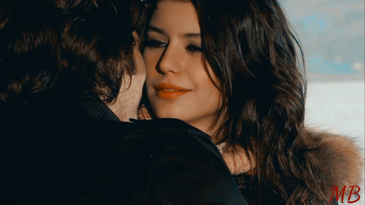 Новогодний поцелуй/БихБех