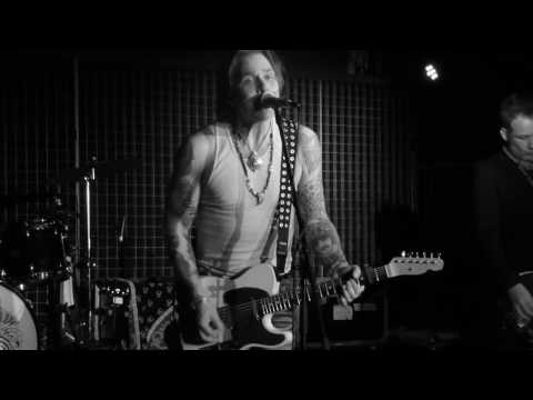 Mike Tramp &amp; Band of Brothers - What Am I (Live) @ Ballroom Hamburg 05.03.17