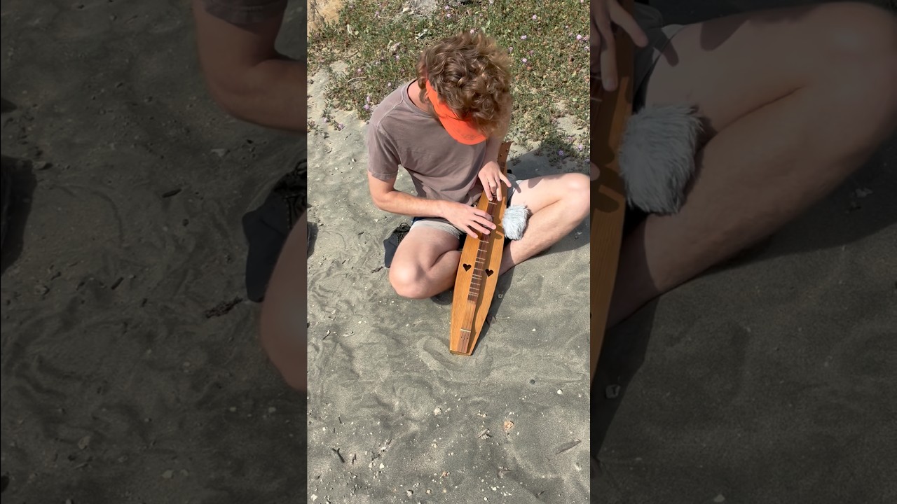 Guarda Dulcimer the beach 🤤 su YouTube Guarda Dulcimer the beach 🤤 su YouTube