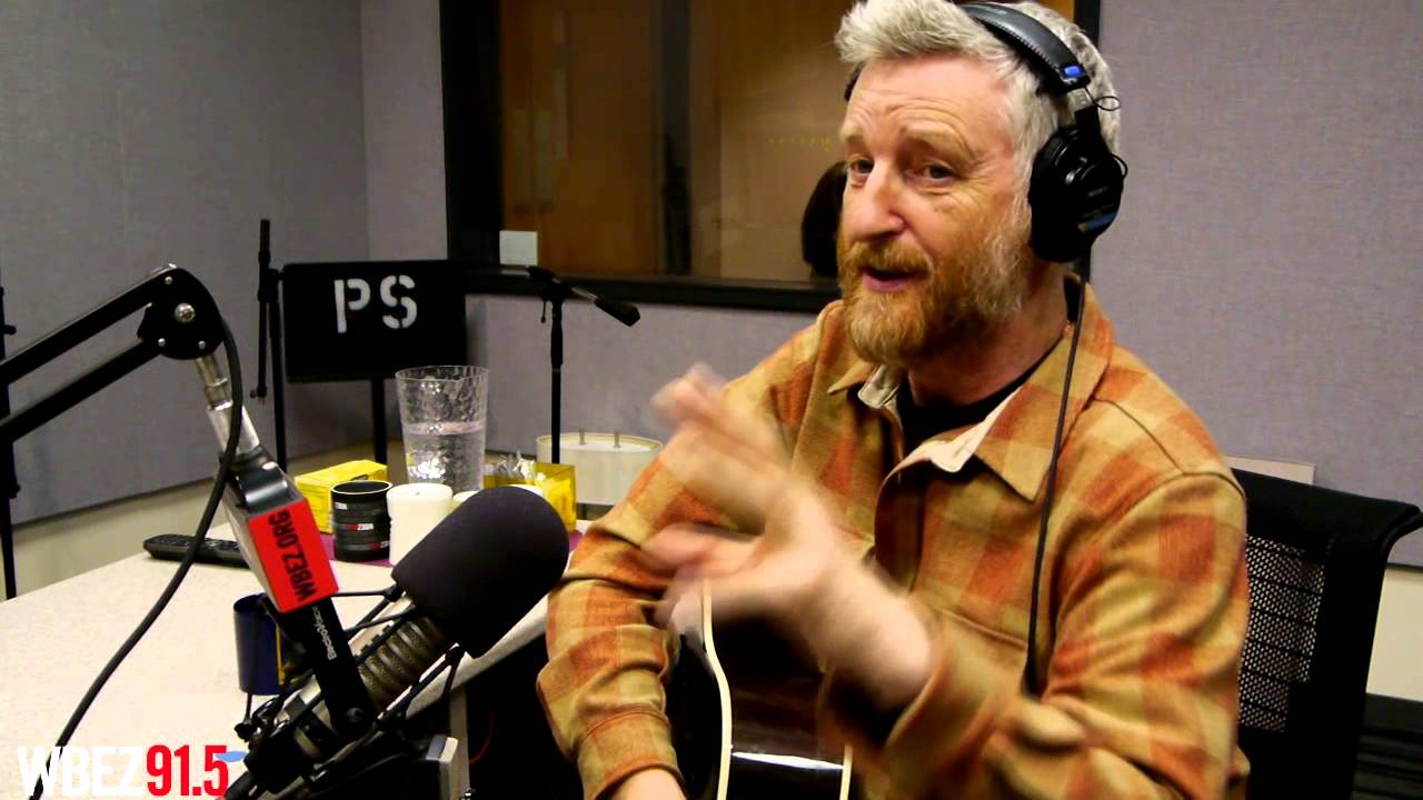 Billy Bragg responds to 'Accidental Racist' on WBEZ's Afternoon Shift WBEZ